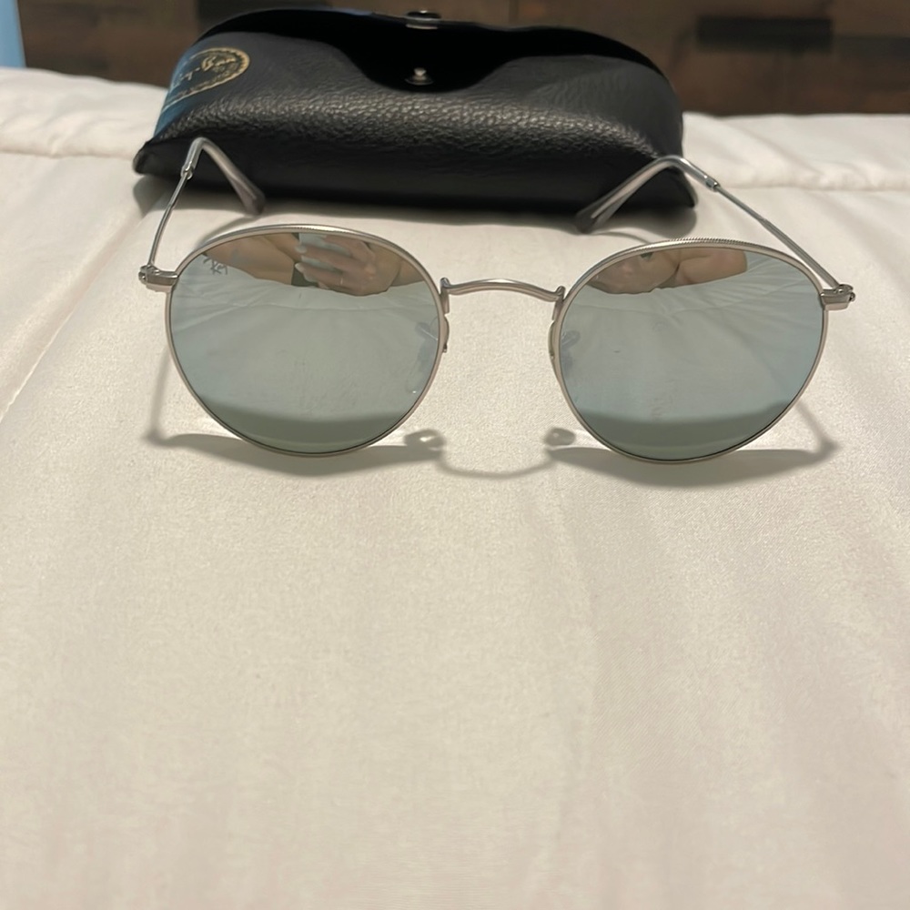 Ray-Ban round classic metal sunglasses